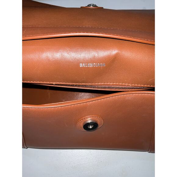 Balenciaga Medium Brown Soft Hourglass - Picture 8 of 9